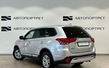 Mitsubishi Outlander III рестайлинг 3, 2018 год, 1 799 000 рублей, 5 фотография