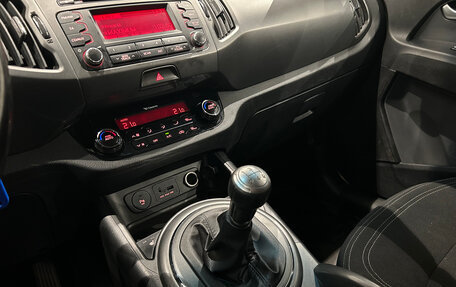 KIA Sportage III, 2011 год, 949 000 рублей, 15 фотография