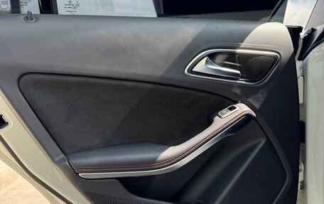 Mercedes-Benz CLA, 2015 год, 1 680 000 рублей, 13 фотография