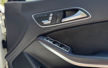 Mercedes-Benz CLA, 2015 год, 1 680 000 рублей, 14 фотография