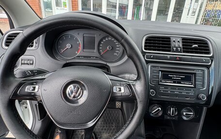 Volkswagen Polo VI (EU Market), 2017 год, 640 000 рублей, 12 фотография