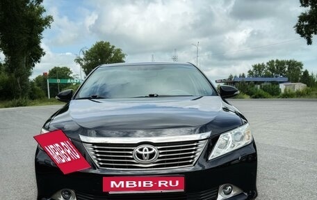 Toyota Camry, 2013 год, 2 000 000 рублей, 4 фотография