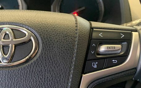 Toyota Land Cruiser Prado 150 рестайлинг 2, 2021 год, 6 600 000 рублей, 19 фотография