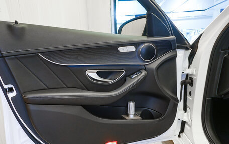 Mercedes-Benz C-Класс, 2016 год, 1 900 000 рублей, 9 фотография