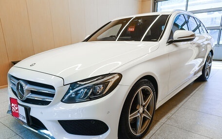 Mercedes-Benz C-Класс, 2016 год, 1 900 000 рублей, 5 фотография