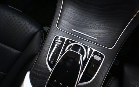 Mercedes-Benz C-Класс, 2016 год, 1 900 000 рублей, 19 фотография
