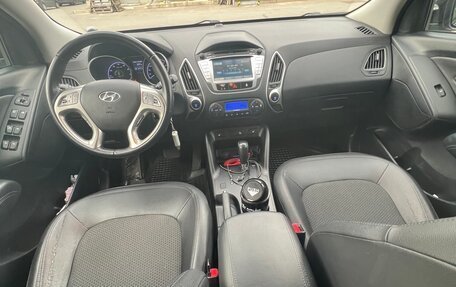 Hyundai ix35 I рестайлинг, 2012 год, 1 550 000 рублей, 25 фотография
