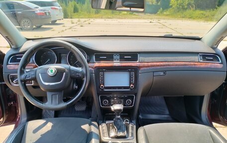Skoda Superb III рестайлинг, 2010 год, 1 430 000 рублей, 12 фотография