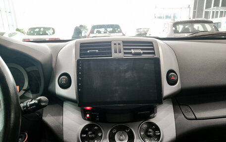 Toyota RAV4, 2006 год, 950 000 рублей, 18 фотография