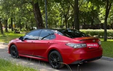 Toyota Camry, 2021 год, 3 290 000 рублей, 5 фотография