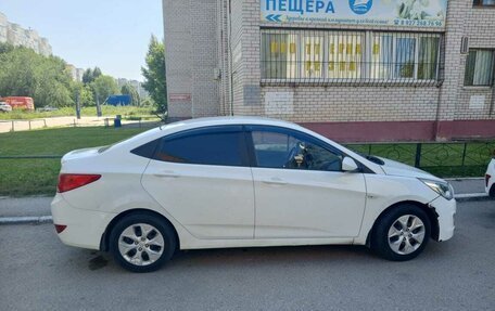 Hyundai Solaris II рестайлинг, 2014 год, 495 000 рублей, 4 фотография
