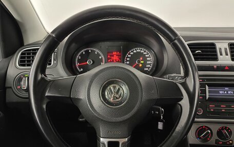 Volkswagen Polo VI (EU Market), 2013 год, 710 000 рублей, 18 фотография