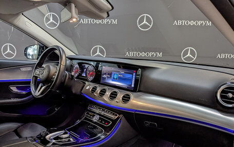 Mercedes-Benz E-Класс, 2019 год, 4 990 000 рублей, 13 фотография