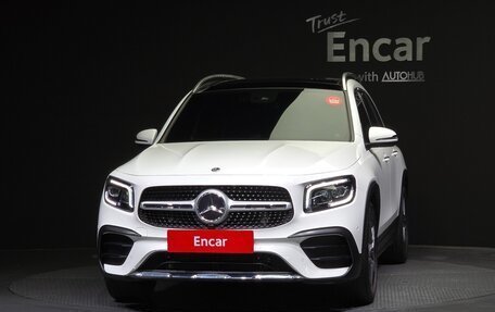 Mercedes-Benz GLB, 2021 год, 2 083 000 рублей, 3 фотография