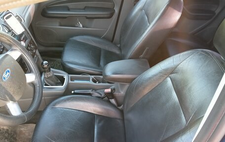 Ford Focus II рестайлинг, 2005 год, 340 000 рублей, 2 фотография