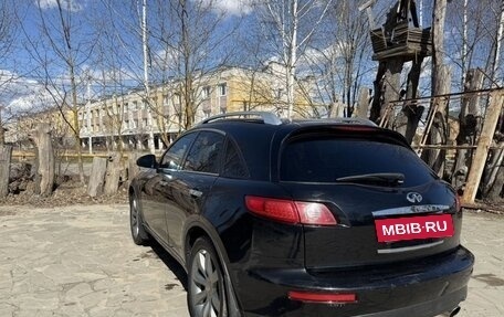 Infiniti FX I, 2004 год, 730 000 рублей, 4 фотография