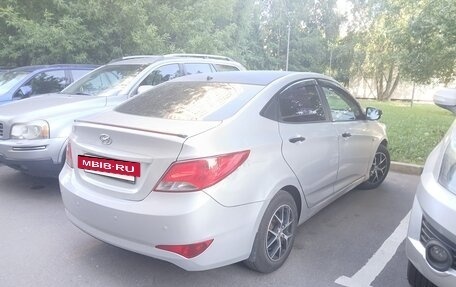 Hyundai Solaris II рестайлинг, 2014 год, 650 000 рублей, 3 фотография