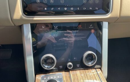 Land Rover Range Rover IV рестайлинг, 2018 год, 9 800 000 рублей, 36 фотография