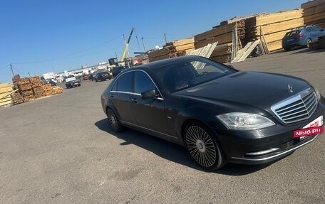 Mercedes-Benz S-Класс, 2013 год, 2 350 000 рублей, 4 фотография