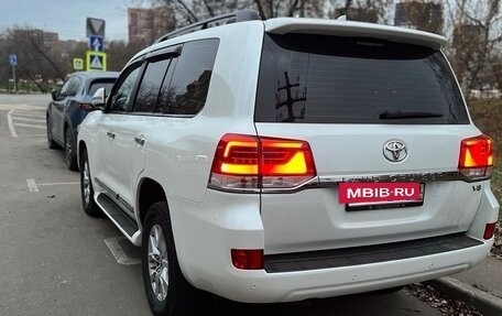 Toyota Land Cruiser 200, 2015 год, 5 500 000 рублей, 4 фотография