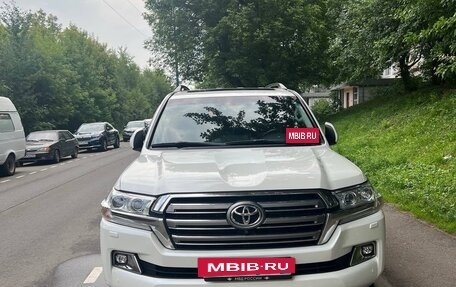 Toyota Land Cruiser 200, 2015 год, 5 500 000 рублей, 13 фотография