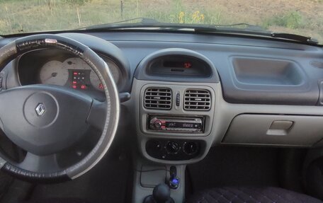 Renault Symbol I, 2003 год, 300 000 рублей, 8 фотография
