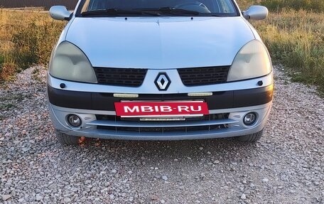 Renault Symbol I, 2003 год, 300 000 рублей, 2 фотография