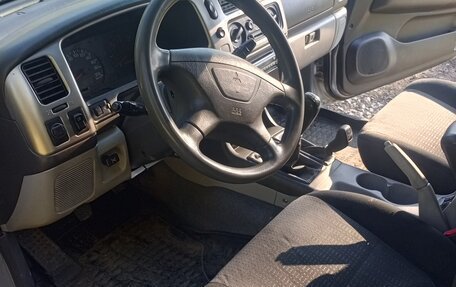 Mitsubishi Pajero Sport II рестайлинг, 2006 год, 890 000 рублей, 1 фотография