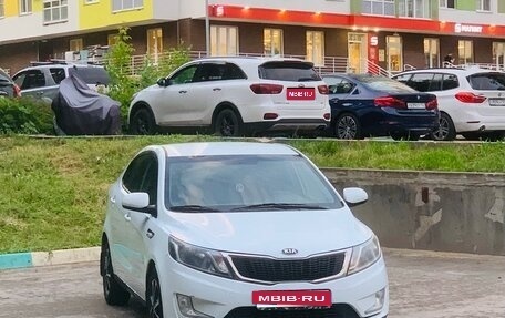 KIA Rio III рестайлинг, 2013 год, 650 000 рублей, 1 фотография