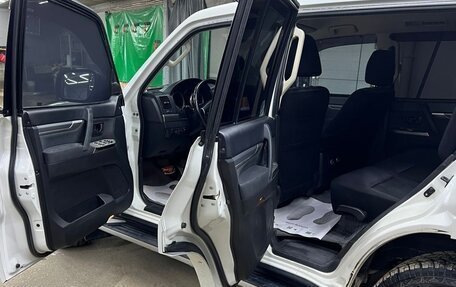 Mitsubishi Pajero IV, 2014 год, 2 400 000 рублей, 9 фотография