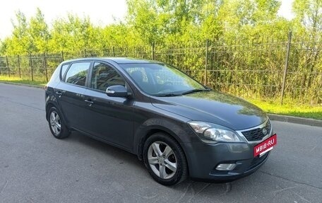 KIA cee'd I рестайлинг, 2010 год, 830 000 рублей, 3 фотография
