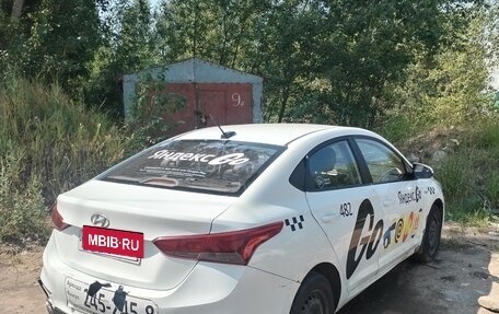 Hyundai Solaris II рестайлинг, 2019 год, 599 000 рублей, 4 фотография