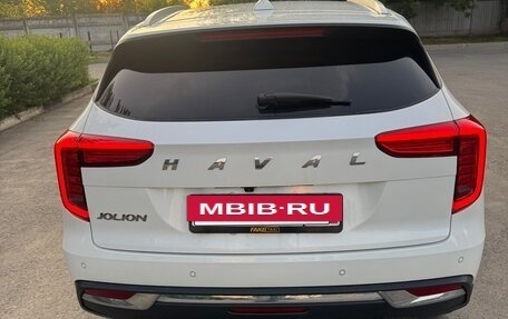Haval Jolion, 2023 год, 1 950 000 рублей, 5 фотография