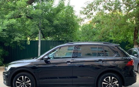 Volkswagen Tiguan II, 2019 год, 2 475 000 рублей, 10 фотография