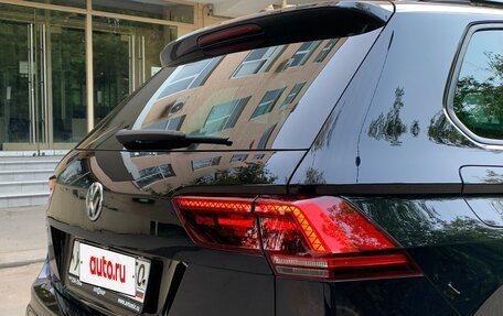 Volkswagen Tiguan II, 2019 год, 2 475 000 рублей, 17 фотография