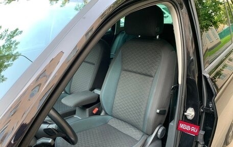 Volkswagen Tiguan II, 2019 год, 2 475 000 рублей, 23 фотография