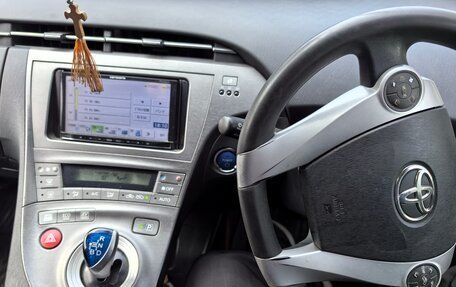 Toyota Prius, 2012 год, 1 250 000 рублей, 2 фотография