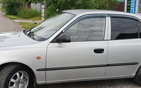 Hyundai Accent II, 2005 год, 330 000 рублей, 4 фотография