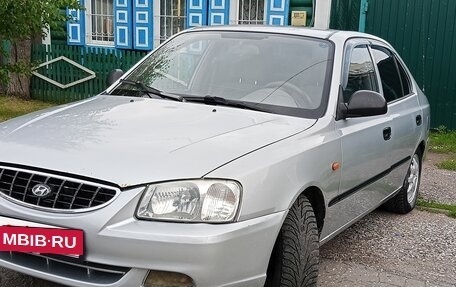 Hyundai Accent II, 2005 год, 330 000 рублей, 3 фотография