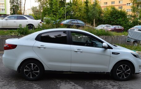 KIA Rio III рестайлинг, 2013 год, 650 000 рублей, 7 фотография