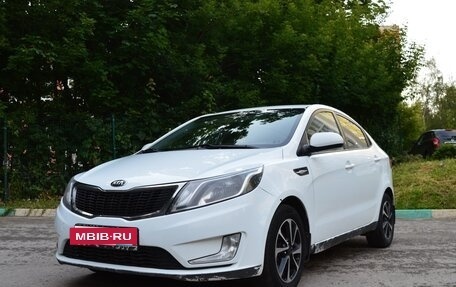 KIA Rio III рестайлинг, 2013 год, 650 000 рублей, 4 фотография
