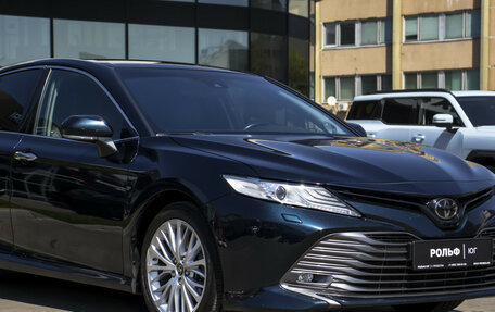 Toyota Camry, 2019 год, 2 816 000 рублей, 21 фотография