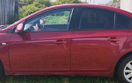 Chevrolet Cruze II, 2010 год, 480 000 рублей, 6 фотография