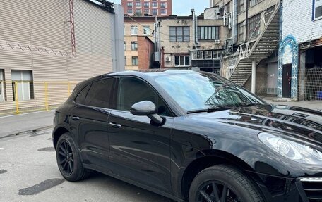 Porsche Macan I рестайлинг, 2017 год, 3 700 000 рублей, 5 фотография