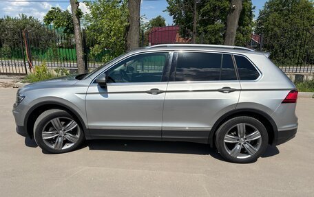 Volkswagen Tiguan II, 2018 год, 2 400 000 рублей, 9 фотография