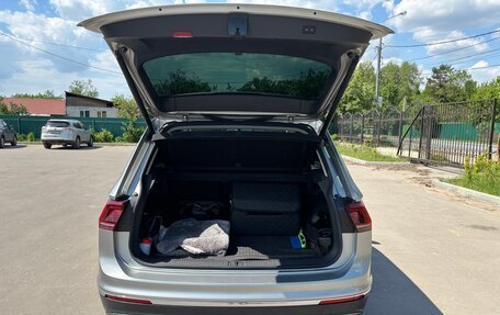Volkswagen Tiguan II, 2018 год, 2 400 000 рублей, 15 фотография