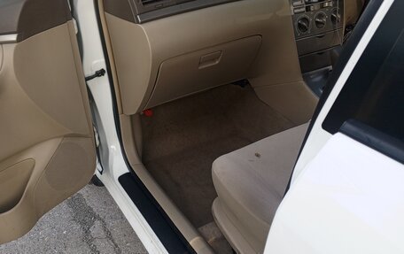 Toyota Corolla, 2005 год, 525 000 рублей, 8 фотография