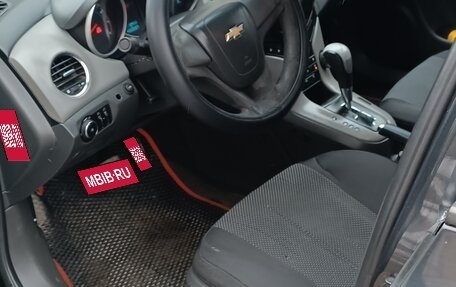 Chevrolet Cruze II, 2010 год, 340 000 рублей, 8 фотография