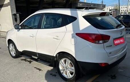 Hyundai ix35 I рестайлинг, 2013 год, 1 000 000 рублей, 1 фотография