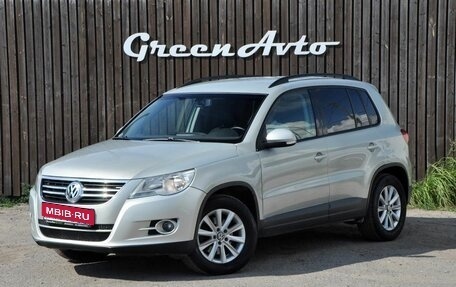 Volkswagen Tiguan I, 2010 год, 950 000 рублей, 1 фотография